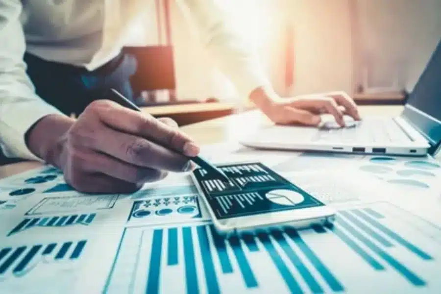 Business Guide Aggr8Investing