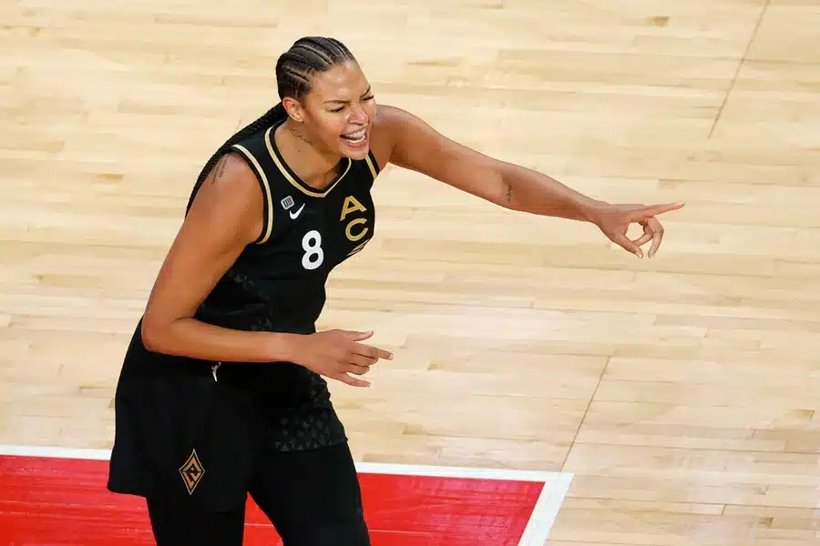 Liz Cambage Height
