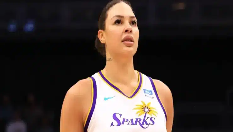 Liz Cambage Height