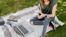 woman using micro entertainment apps